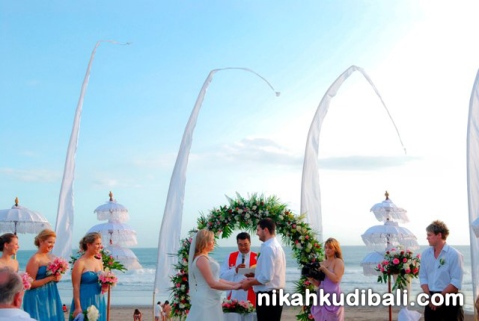 Menikah di Bali